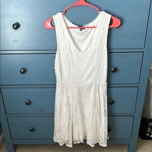 Lily Rose Elegant White Lace Dress